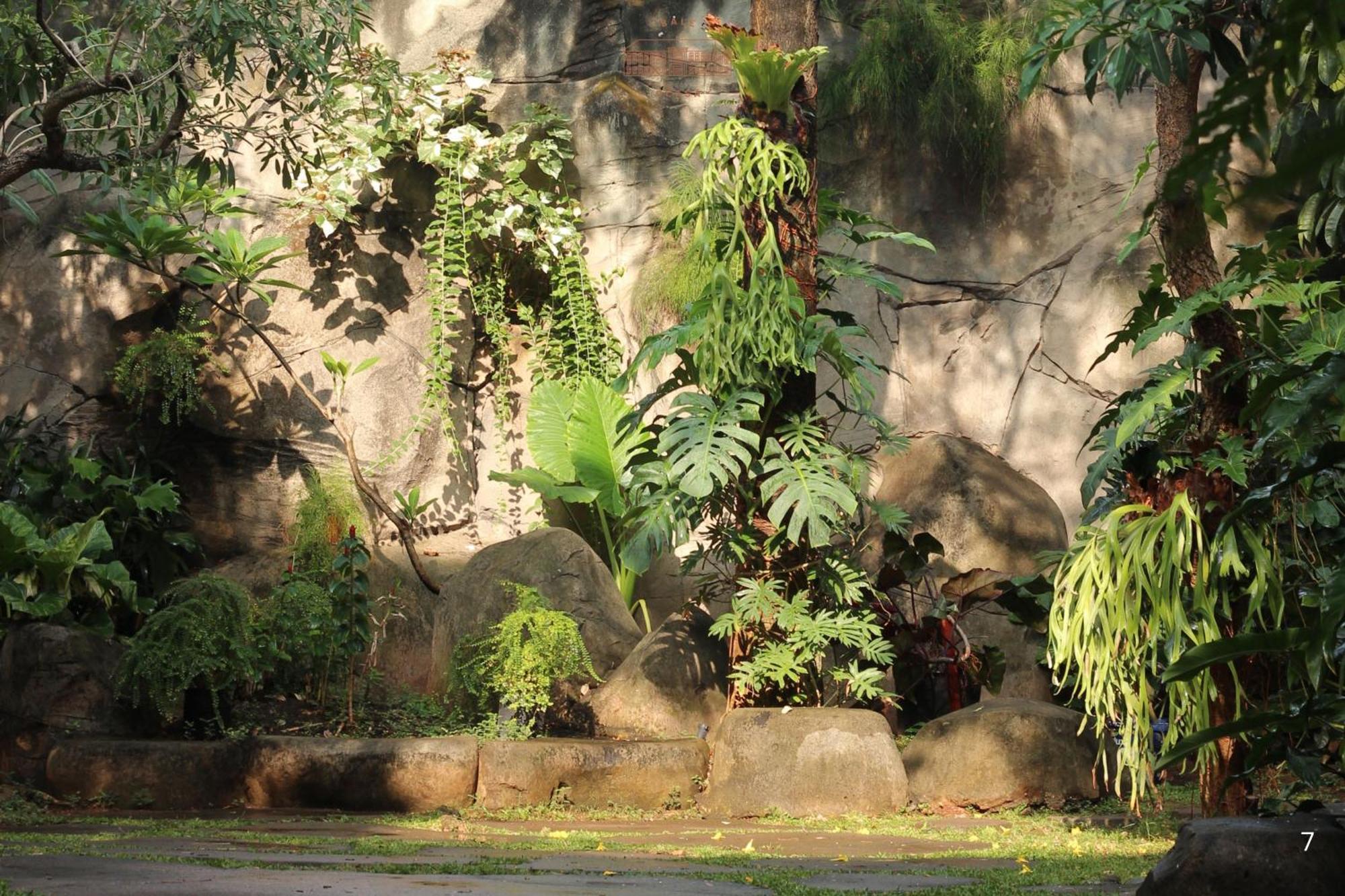 Hotel Bale Ocasa Tangerang Exterior foto